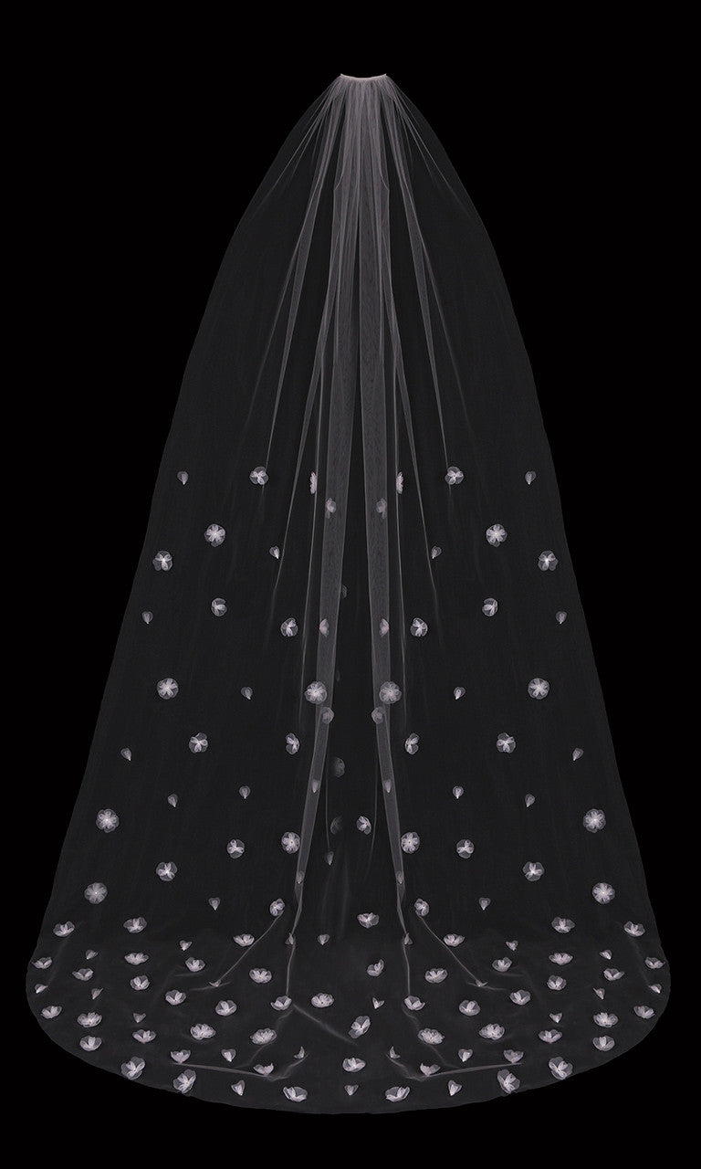 Cathedral Bridal Veil - V2290C