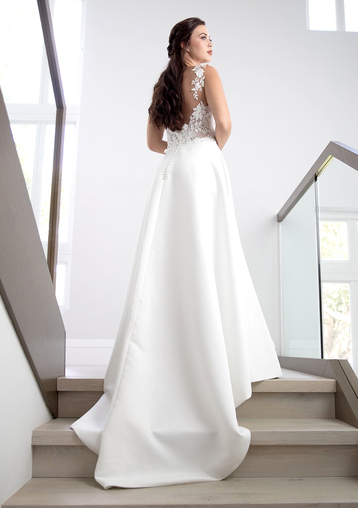Signatura Collection - CRISTINA (A-line)