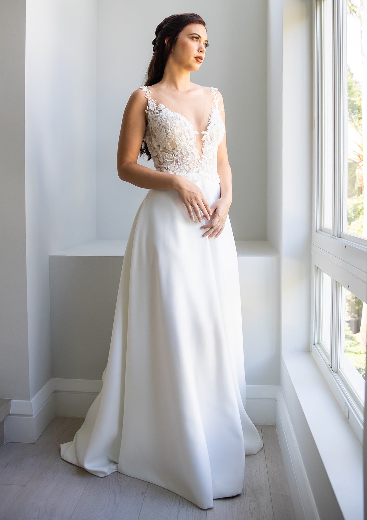 Signatura Collection - CRISTINA (A-line)
