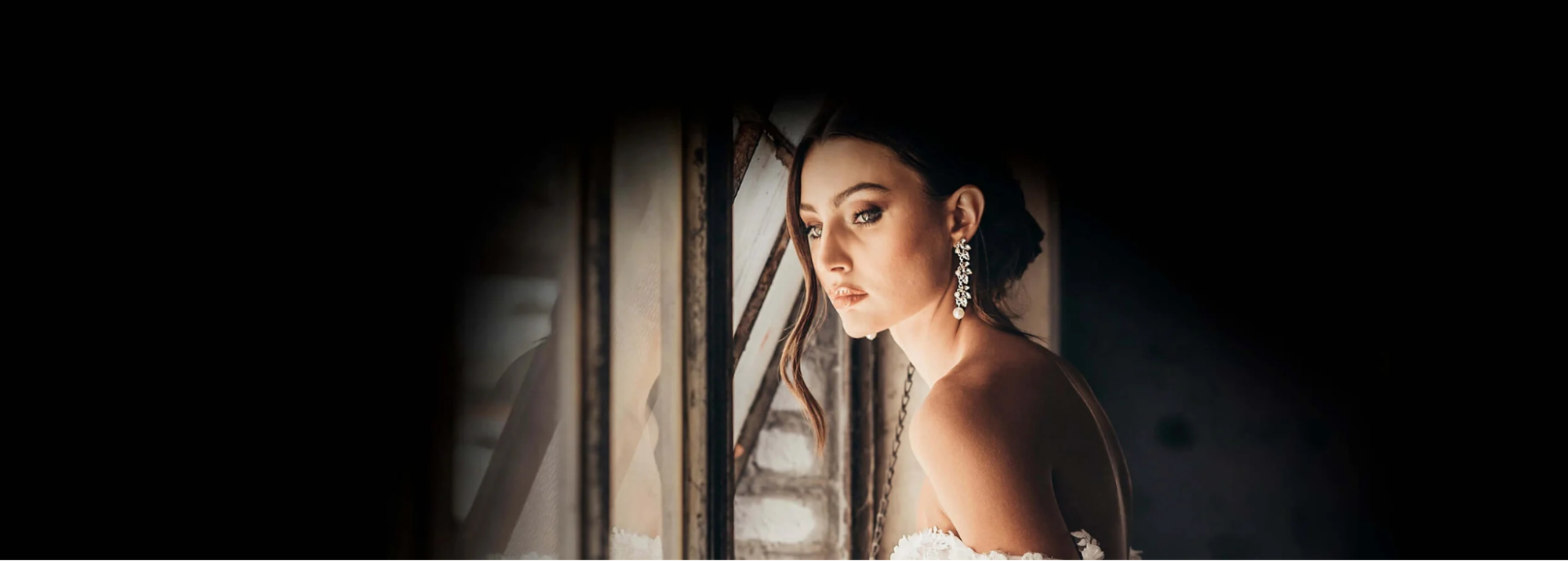 Build Your SAYES Miami Bridal Look: Dress, Veil, and Accessories That Feel Like You