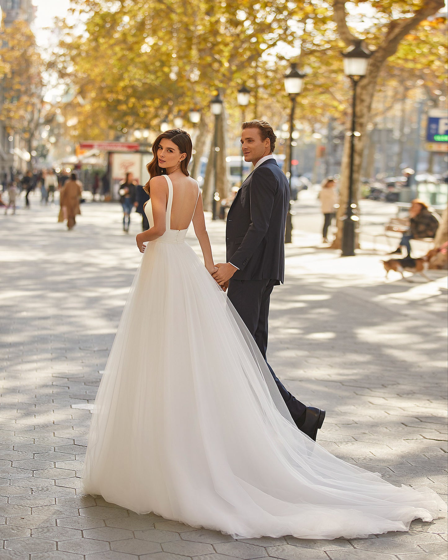 Luna Novias - THEO
