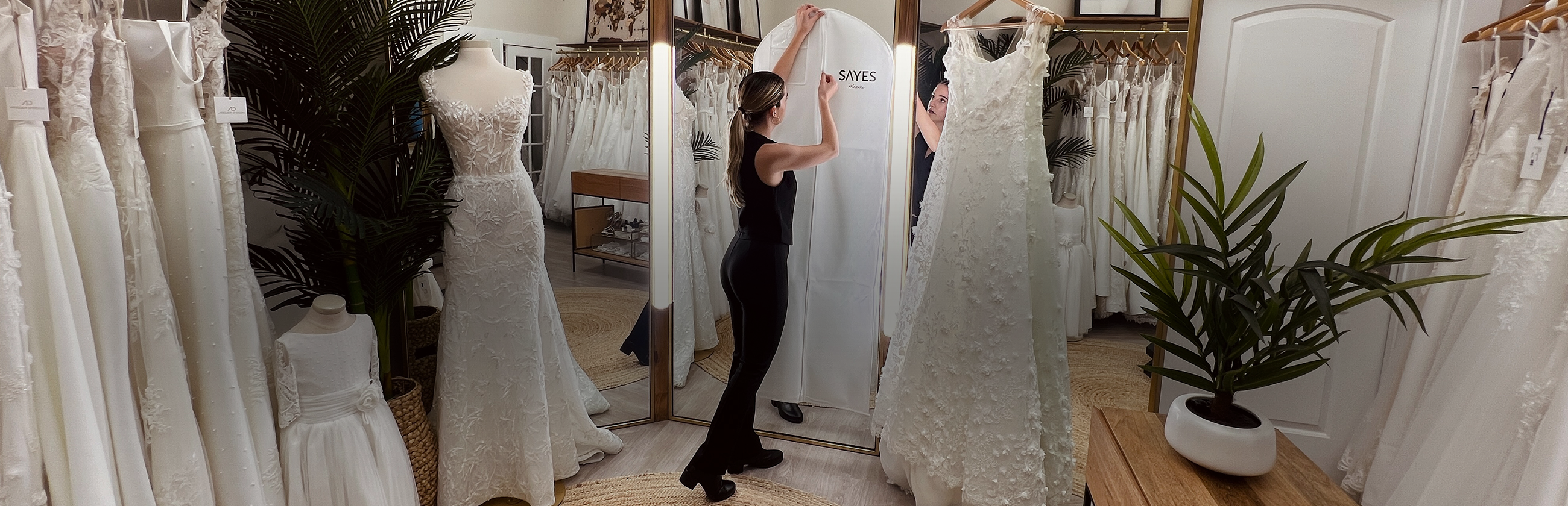 How to Store Your Wedding Dress Before the Big Day Background